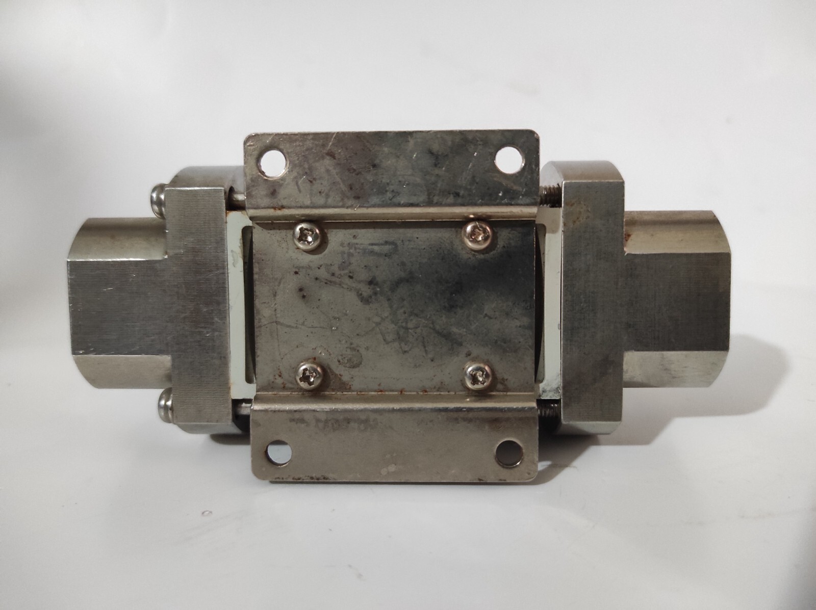 admin/uploads/uploads/SMC pf2w740t-n04-27 - PF2W740T-N04-27 Digital Flow Switch_9.webp